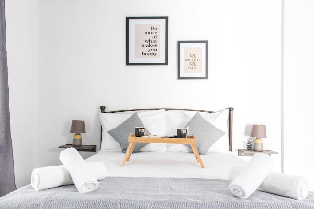 Appartement Spacious Flat For Friends & Couples With Balcony Héraklion