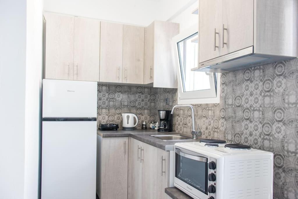 Spacious Flat For Friends & Couples With Balcony Apartment Heraklion (Crete)