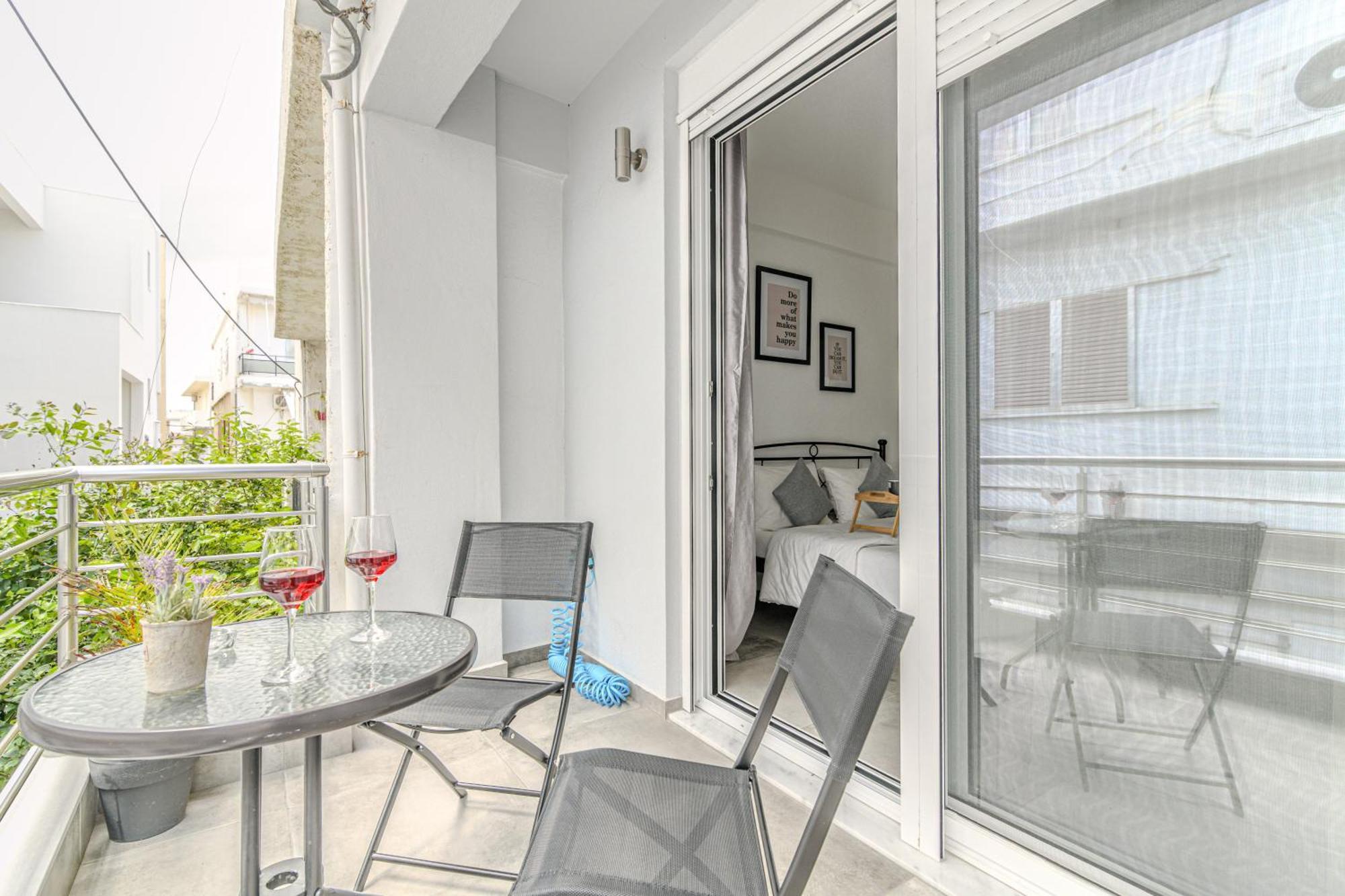 Apartment Spacious Flat For Friends & Couples With Balcony Heraklion (Crete)
